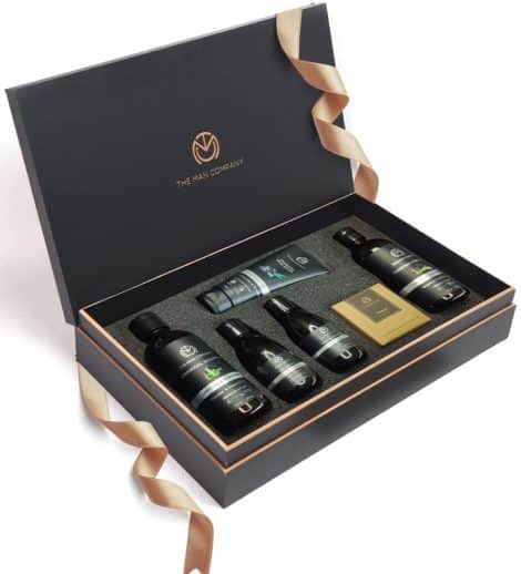 The Man Company Charcoal Kit Gift Set – 6 products for men’s grooming. Ideal for husband, boyfriend.