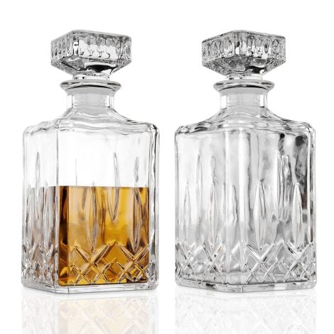 Elegant Decanter Set – 2 Glasses, 800ml Bottle with Airtight Stopper, Perfect for Whiskey, Scotch, or Wine. Ideal Gift.