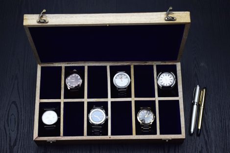 Engraved watch box featuring voxo World Map design. Perfect gift for men and women.