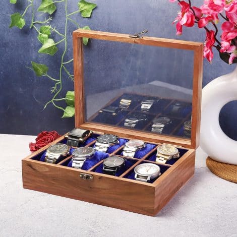 Men’s wooden watch storage box with Royal Craft Expertise, perfect gift for Anniversary, Valentine’s and Father’s Day.