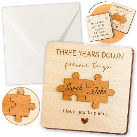 Happy 3rd anniversary! Celebrate with our wooden card, perfect for your spouse or partner.